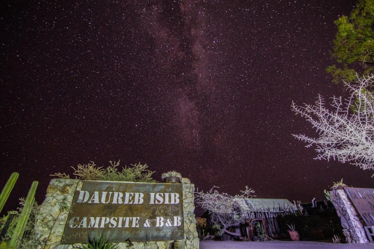 Daureb Isib Campsite And B&B Uis Dış mekan fotoğraf